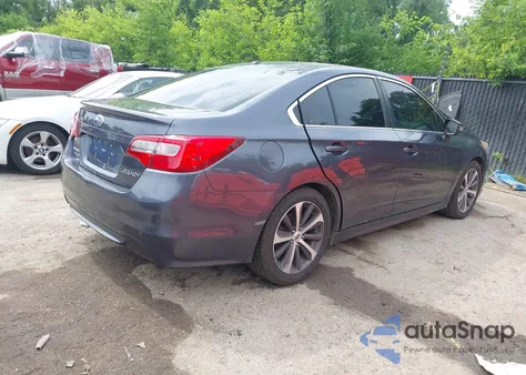 2015 Subaru Legacy 2.5I Limited из США, поврежденный, VIN 4S3BNBL6XF3023881